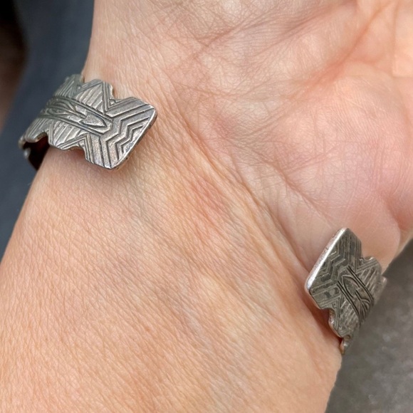 Sanford cuff - Picture 6 of 9